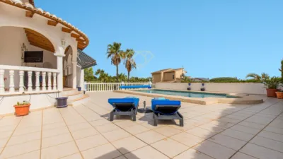 Casa – Calp, Urbanització Ricarlos, Urbanització Les Cometes - Més
