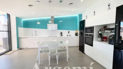 Chalet in Catalonia photo 12