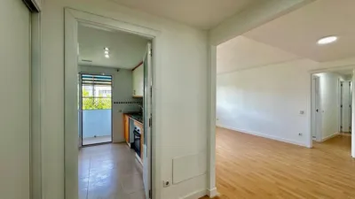 Apartment on Pablo Palazuelo Street photo 2
