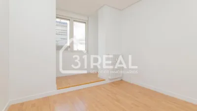 Duplex penthouse on Quintana Street photo 13