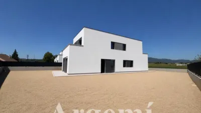 House in Montjuic photo 2