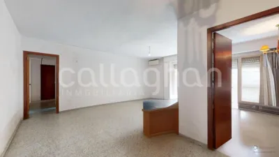 Flat on Carrer de la Santa Cruz de la Zarza photo 5