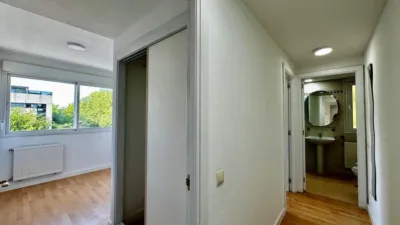 Apartment on Pablo Palazuelo Street photo 11
