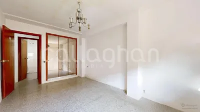 Flat on Carrer de la Santa Cruz de la Zarza photo 15