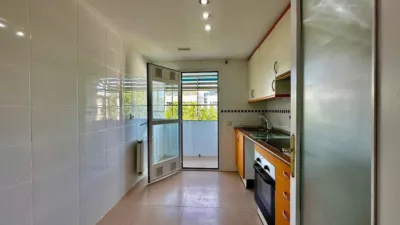 Apartment on Pablo Palazuelo Street photo 4
