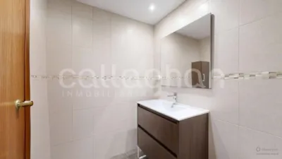 Flat on Carrer de la Santa Cruz de la Zarza photo 24
