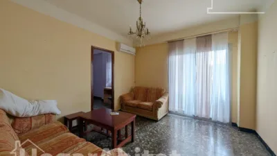 Apartment on Avenida del Maestro Alonso photo 2