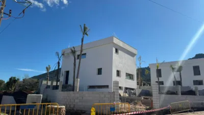 Semi-detached house on Calle 4P, Calle Fandango photo 5