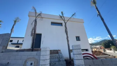 Semi-detached house on Calle 4P, Calle Fandango photo 4