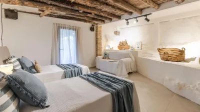 House on Calle Palomas, 12 photo 9