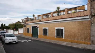 Chalet on Calle Manuel Causse Sales photo 36