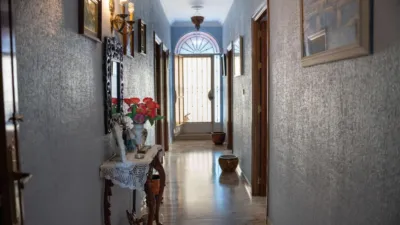 Chalet on Calle Manuel Causse Sales photo 19
