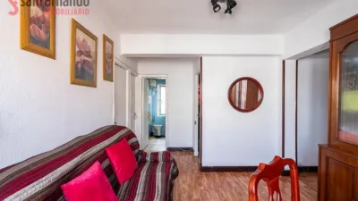 Apartment on Calle José Hierro photo 4