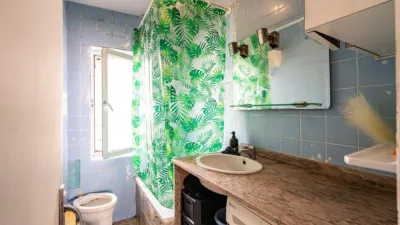 Apartment on Calle José Hierro photo 10