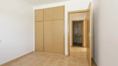 Apartment on Pablo Neruda Street photo 12