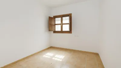 Apartment on Pablo Neruda Street photo 8
