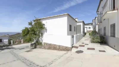 Apartment on Pablo Neruda Street photo 19