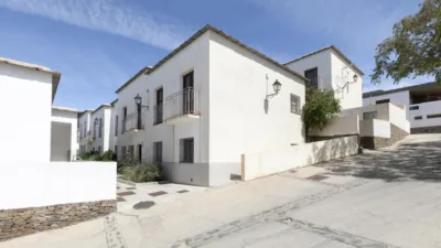 Apartment on Pablo Neruda Street photo 18