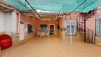 House in La Albatalía photo 33