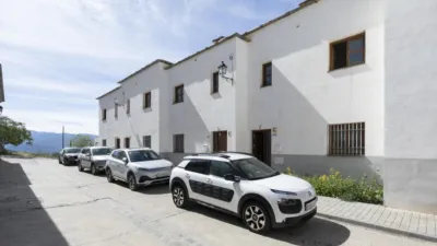 Terraced house on Calle Miguel Hernández 4, Laroles photo 2