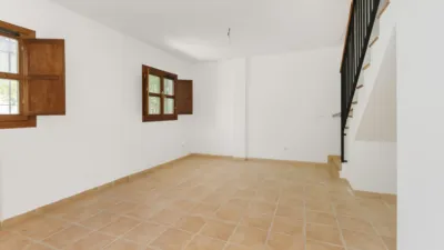 Casa adosada en calle Miguel Hernandez photo 8