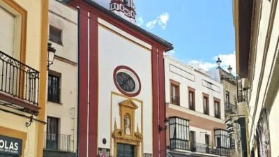 Duplex on Javier Lasso de la Vega Street photo 2