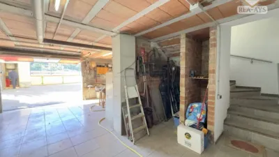 Chalet on Carrer del Llobregat photo 67