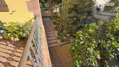 Chalet on Carrer del Llobregat photo 60