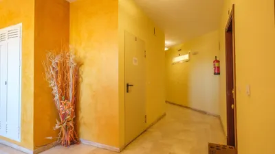 Flat on Calle Sorolla photo 59