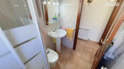 Chalet on Carrer del Llobregat photo 19