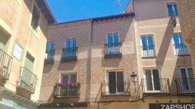 Habitación en alquiler en Calle de Juan Bravo, Plaza Mayor-San Agustín (Segovia Capital) de 1.200 €<span>/mes</span>