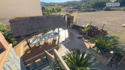 Chalet on Carrer del Llobregat photo 62