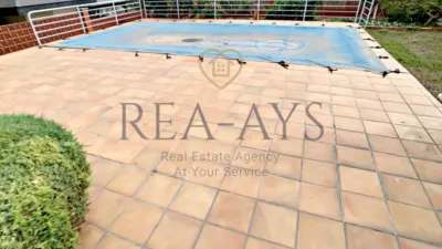 Chalet en Carrer de Vallirana photo 85