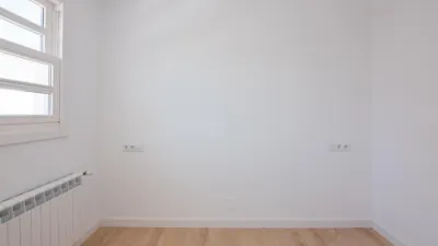 Top-floor apartment on Calle José Luis Cereijo photo 38