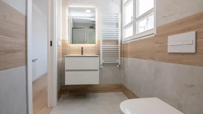 Top-floor apartment on Calle José Luis Cereijo photo 26