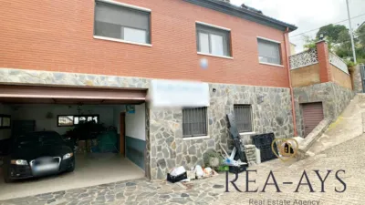 Chalet on Avinguda dels Països Catalans photo 2