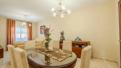 Flat on Calle Sorolla photo 9