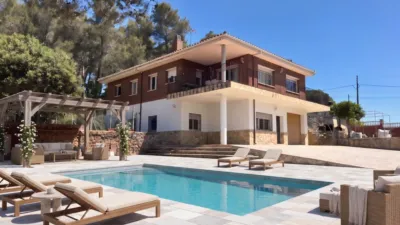 Chalet in Catalonia photo 2