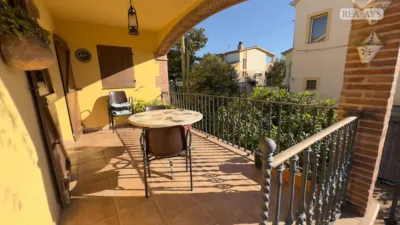 Chalet on Carrer del Llobregat photo 57