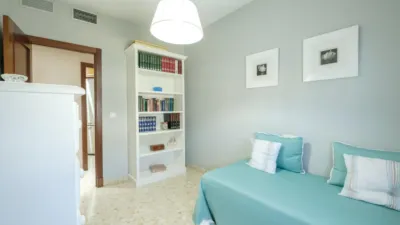 Flat on Calle Sorolla photo 50