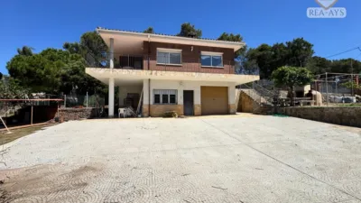 Chalet in Catalonia photo 65