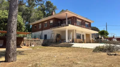 Chalet in Catalonia photo 3