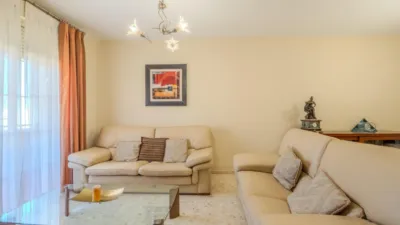 Flat on Calle Sorolla photo 11