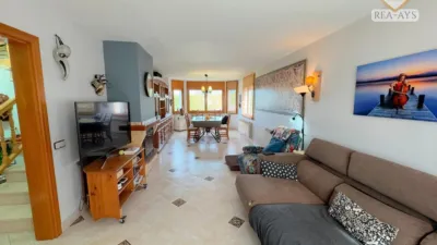 Chalet in Mas de Les Fonts photo 8