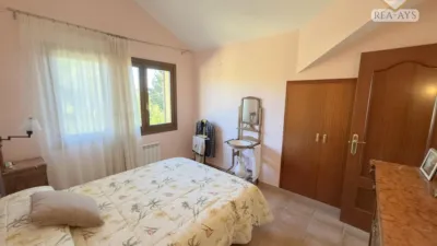 Chalet on Carrer del Llobregat photo 35