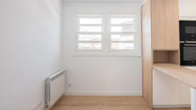 Top-floor apartment on Calle José Luis Cereijo photo 16