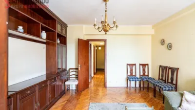 Apartment on Avenida de la Reina Victoria photo 4