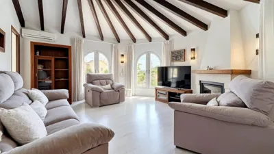 Chalet on Maryvilla Street photo 15