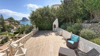 Chalet on Maryvilla Street photo 36