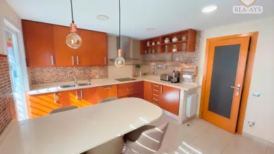 Duplex in Barri Sales photo 3